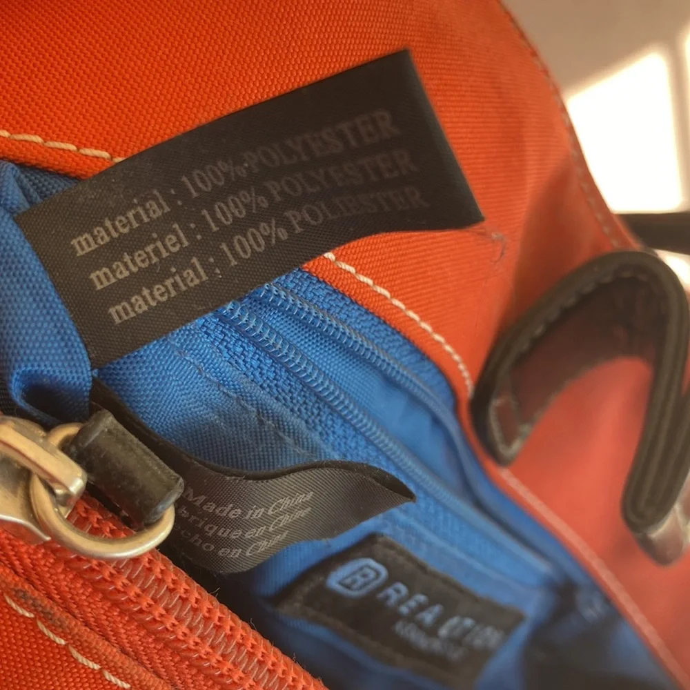 ❤️Reaction Kenneth Cole bright orange shoulder bag. - Picture 7 of 7